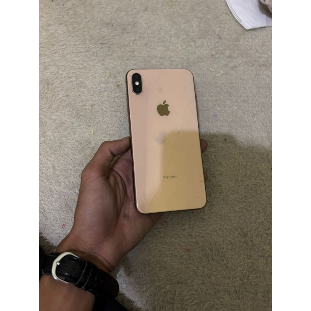 IPHONE XS MAX 64  MATOT SECOND