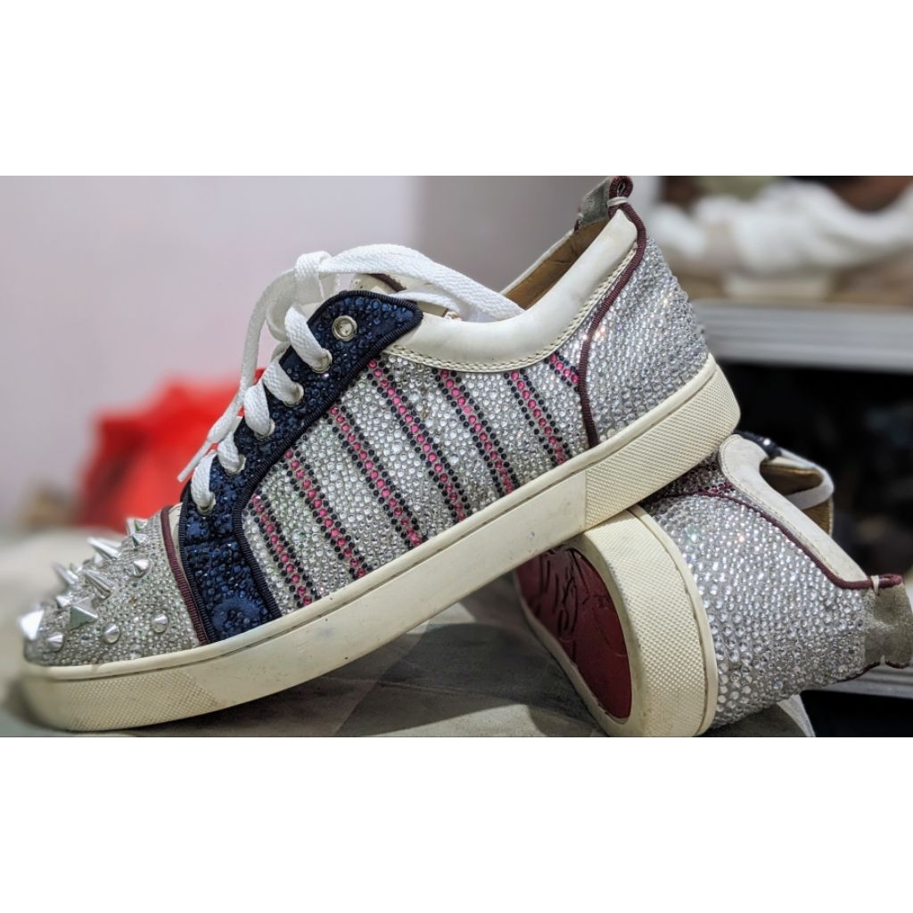 sepatu christian Louboutin size 40 insole 26