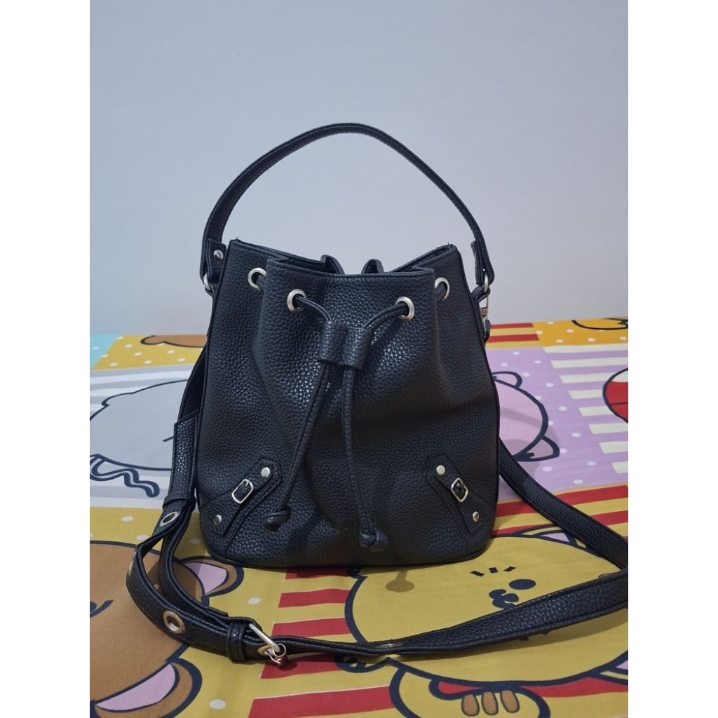 [NETT] Maimoun bibbi bucket bag