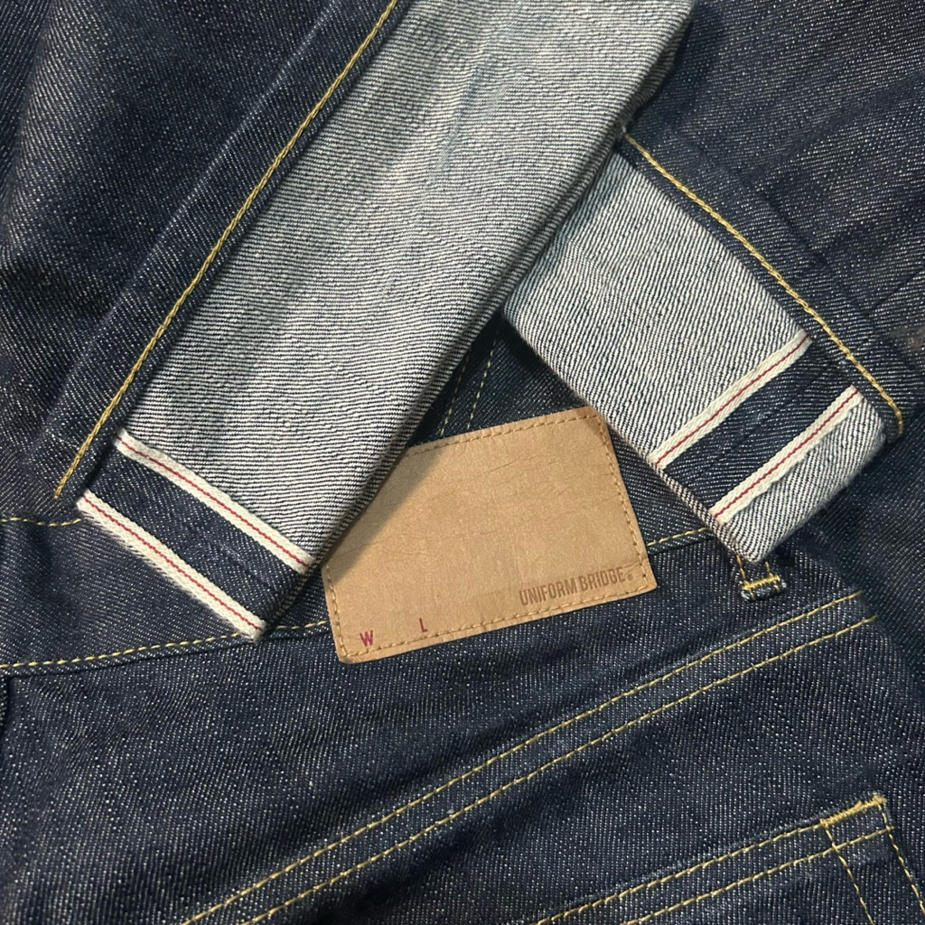 Celana Jeans Second “Uniform Bridge Selvedge Redline Regular Fit Indigo Deep Raw Denim”