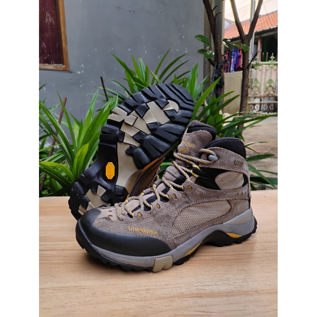 La Sportiva Trango Hike goretex shoes