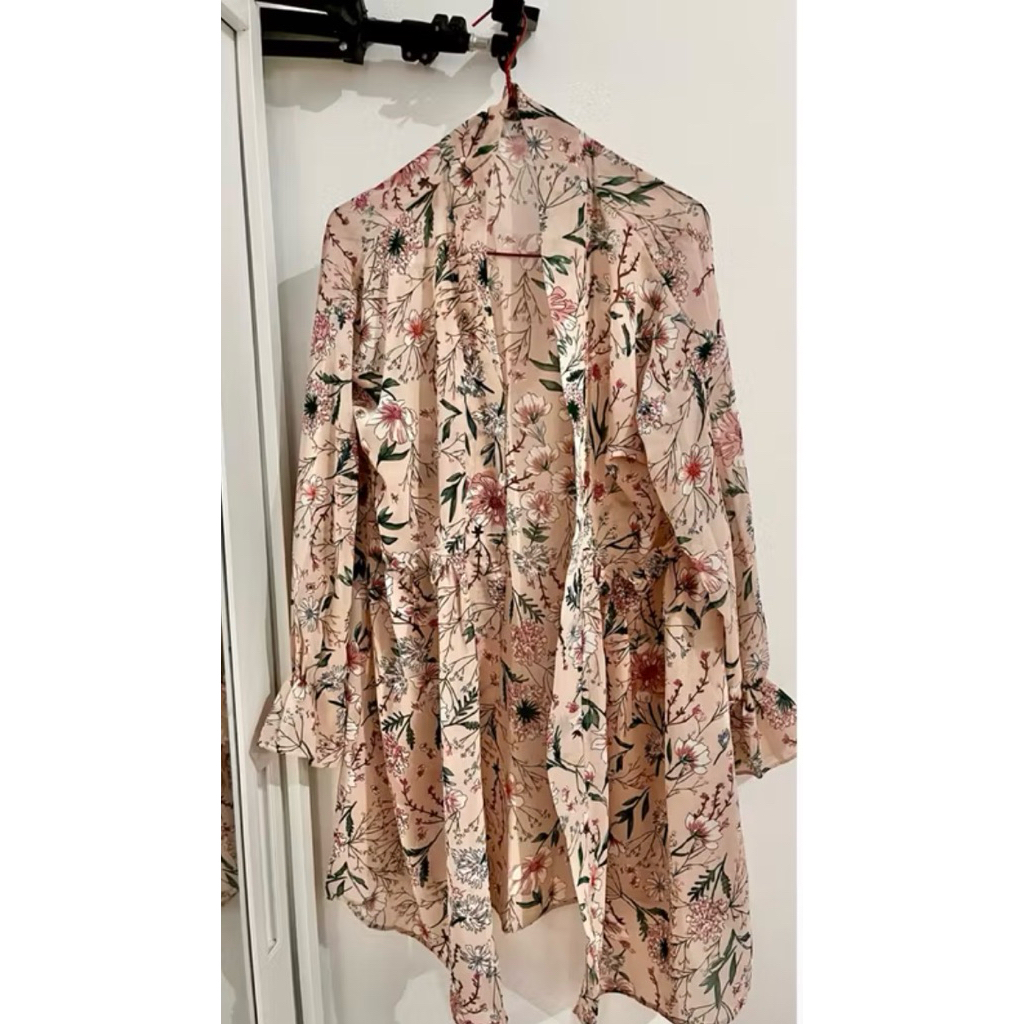 Preloved outer pantai motif bunga korean look