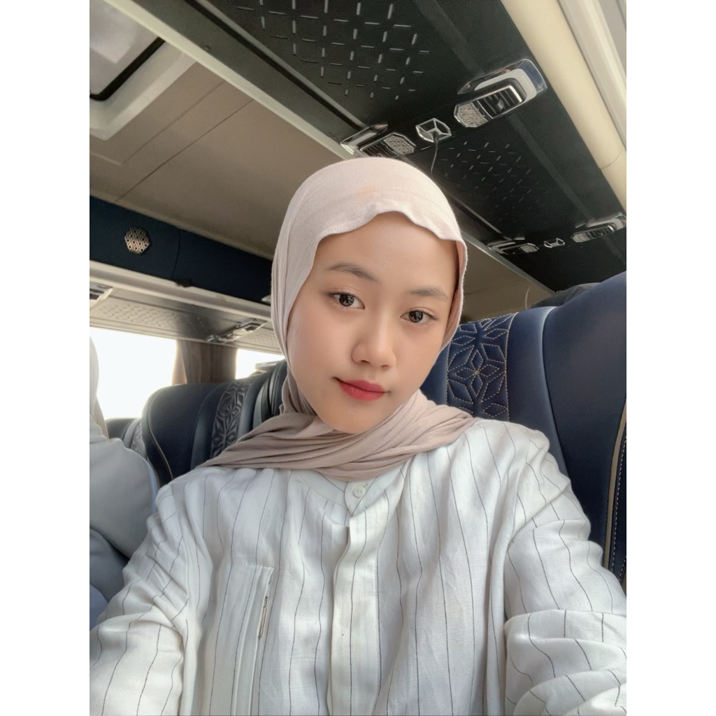 kemeja putih garis garis - preloved