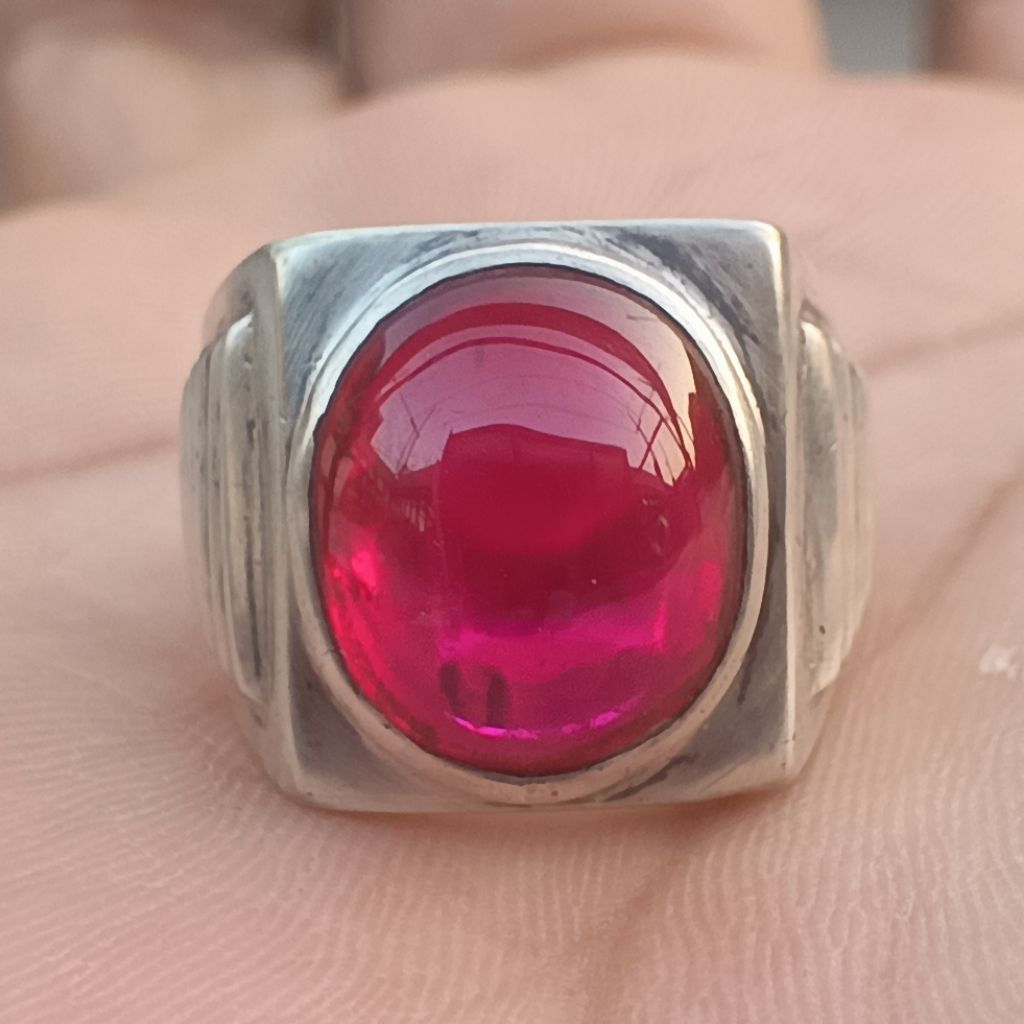 merah Siem ring perak lawasan
