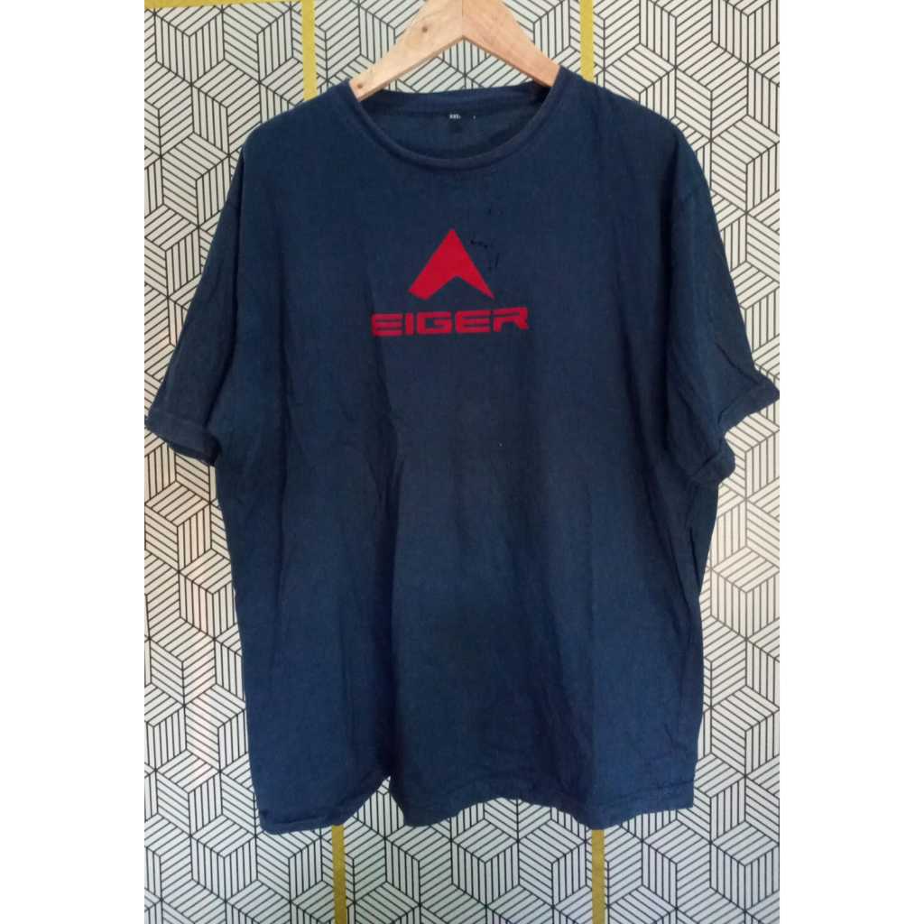 Kaos Eiger Pria (Preloved)