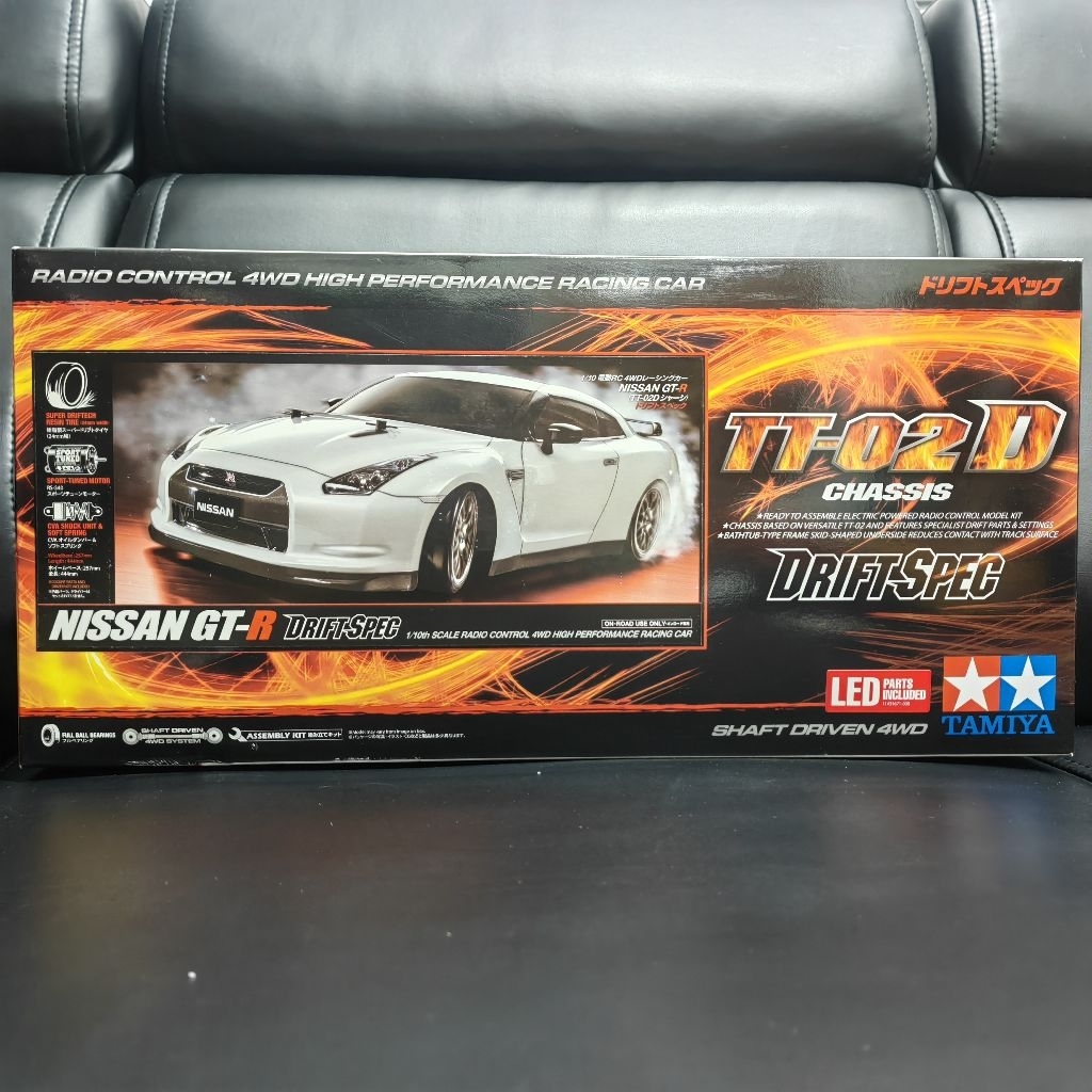 Tamiya RC 1:10 TT-02D Nissan GT-R R35 DriftSpec Remote Control