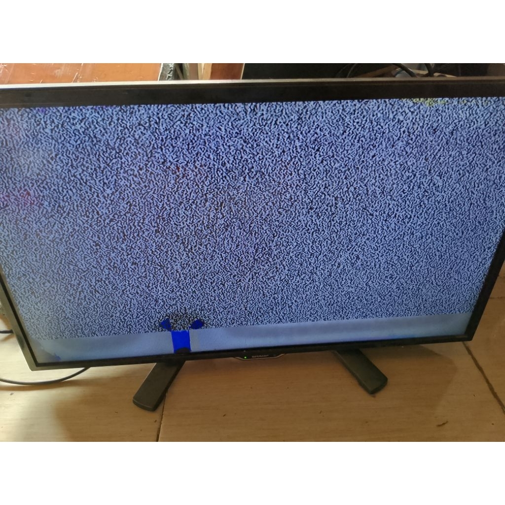 tv LED Sharp 24 in rusak layar