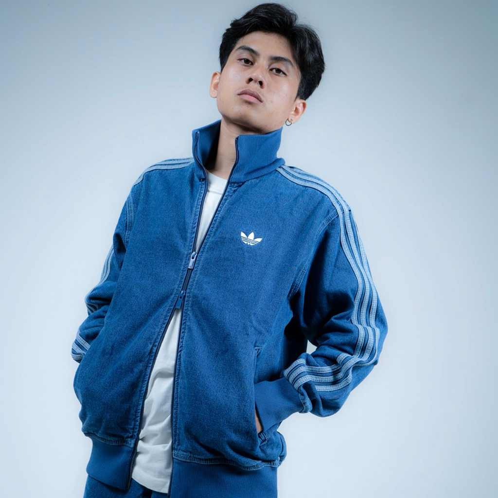 ADIDAS ADICOLOR DENIM FIREBIRD TRACK TOP LIGHT BLUE BNWT