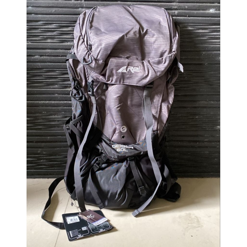 tas gunung arei geiser 60L
