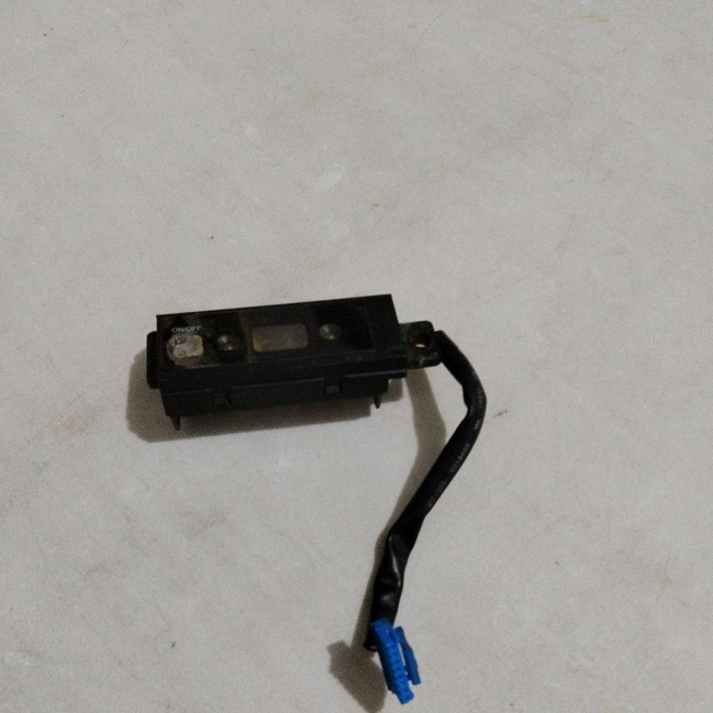 SENSOR AC LG T05NLA-09NLA SOKET BIRU ORIGINAL