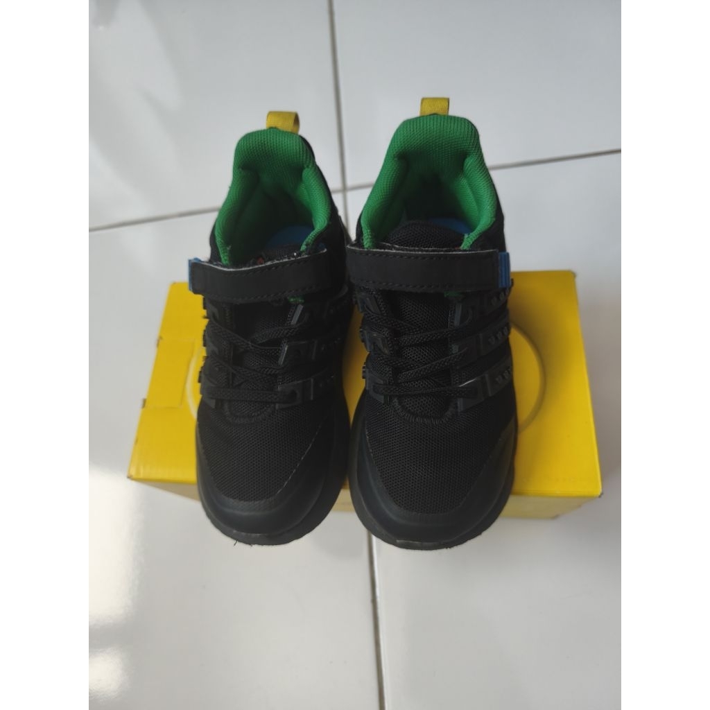 Sepatu Adidas x LEGO Racer TR21 100% Original size 8K UK