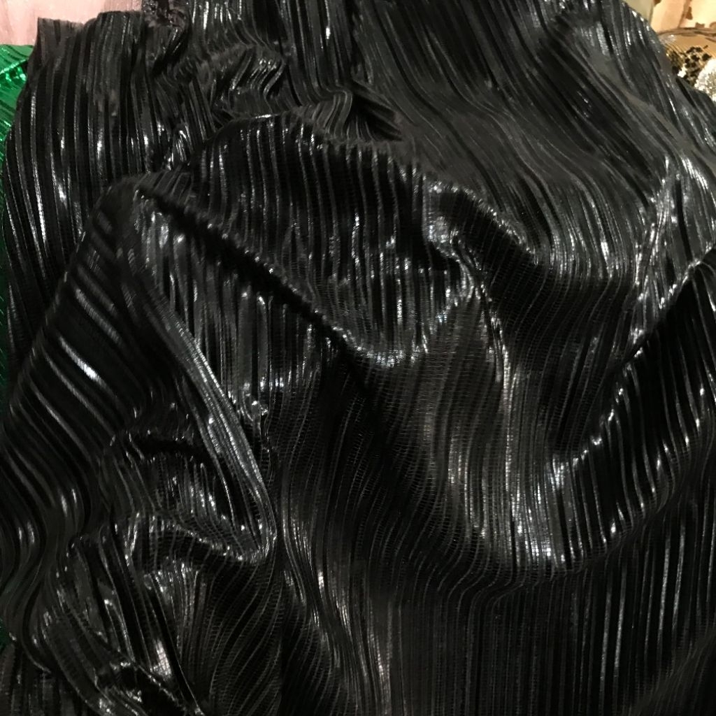 kain plisket - kain plisket metalik - kain pleats metalic - kain plisket lame - kain antik
