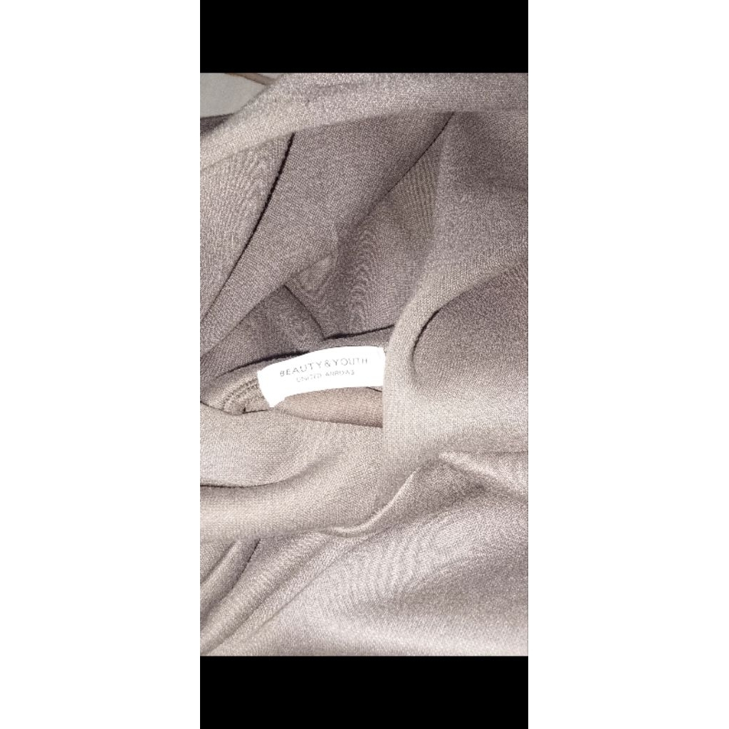 Hodie uniqlo boxy scuba