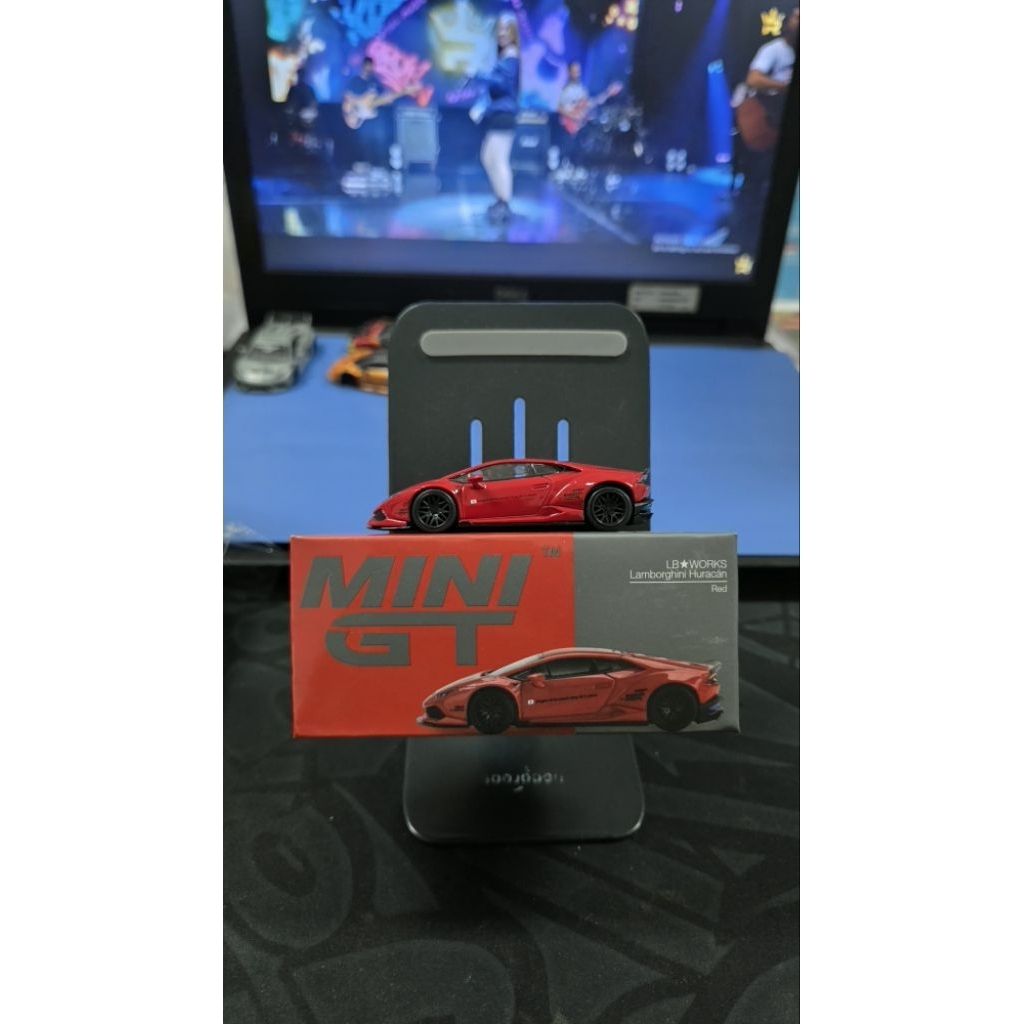 mini gt lamborghini huracan red