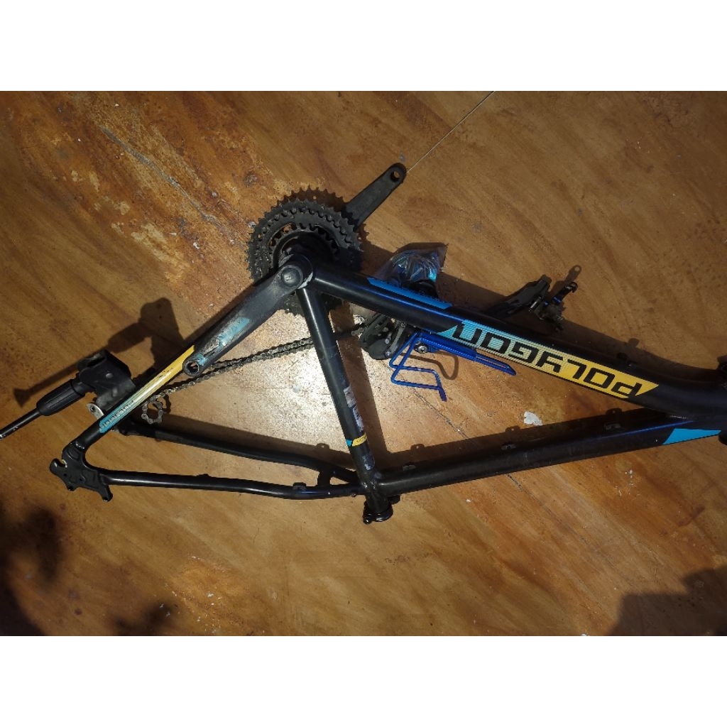 Frame sepeda polygon