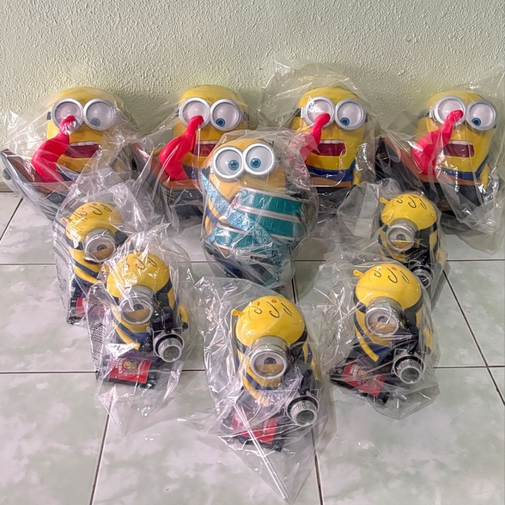 Minions & monsters bucket xxi | minions&monsters tumbler xxi | minions tumbler xxi | minion tumblr x