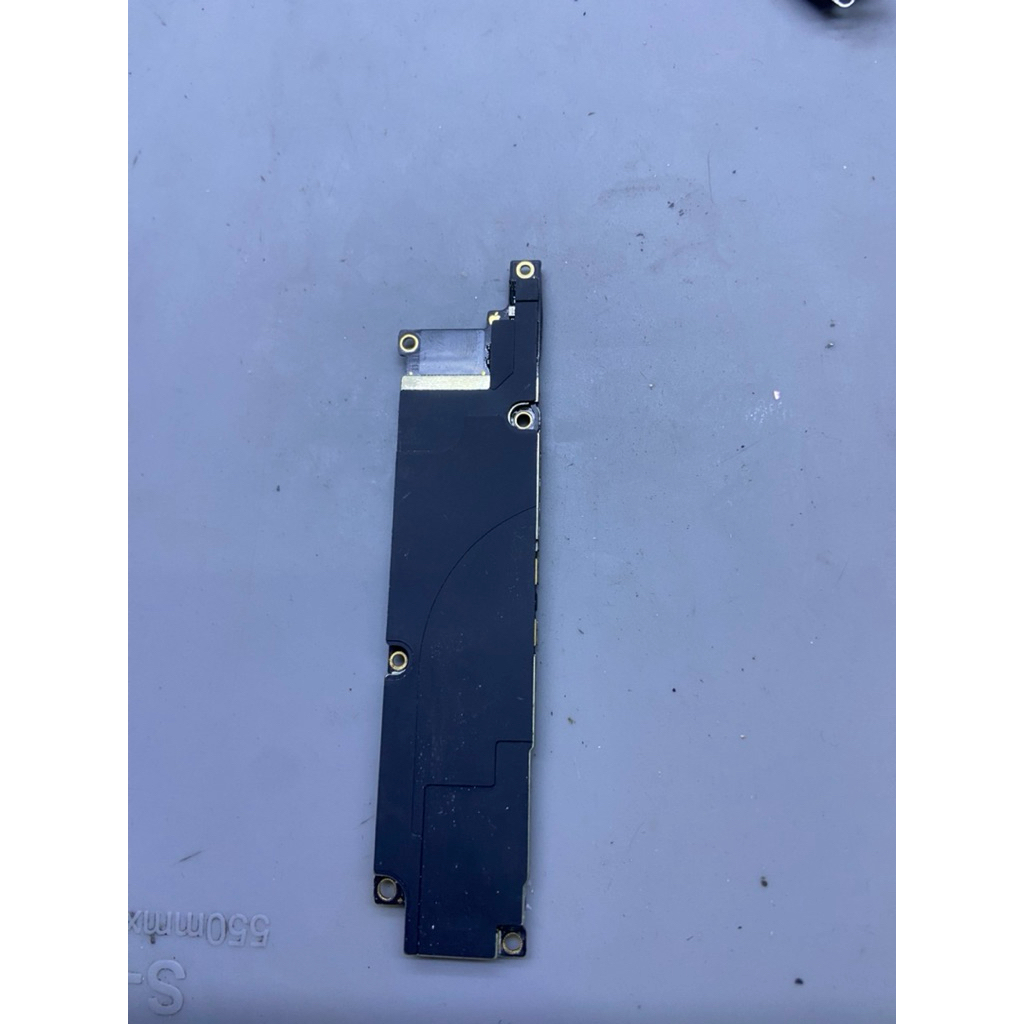 Mesin lock iCloud iphone xr