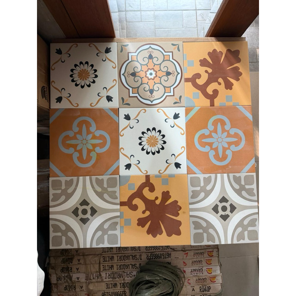 Roman Keramik Motif Tegel 20x20/Keramik 20x20/Ubin Jadul/Tegel