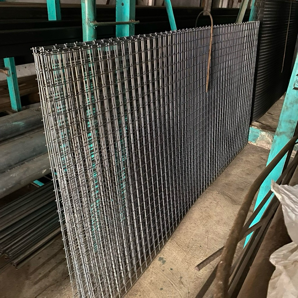 Plat special mesh / wiremesh galvanis / kawat jaring galvanis 1.2 x 2.4 meter