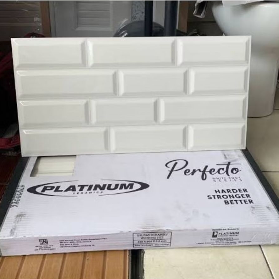 Keramik dinding bata putih 30×60 |