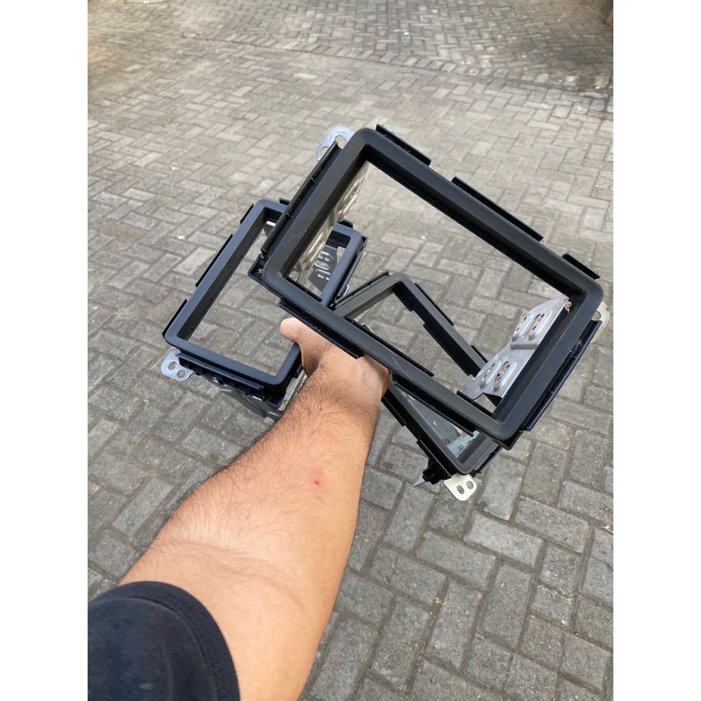 Frame Head Unit HRV 2015-2022 Original