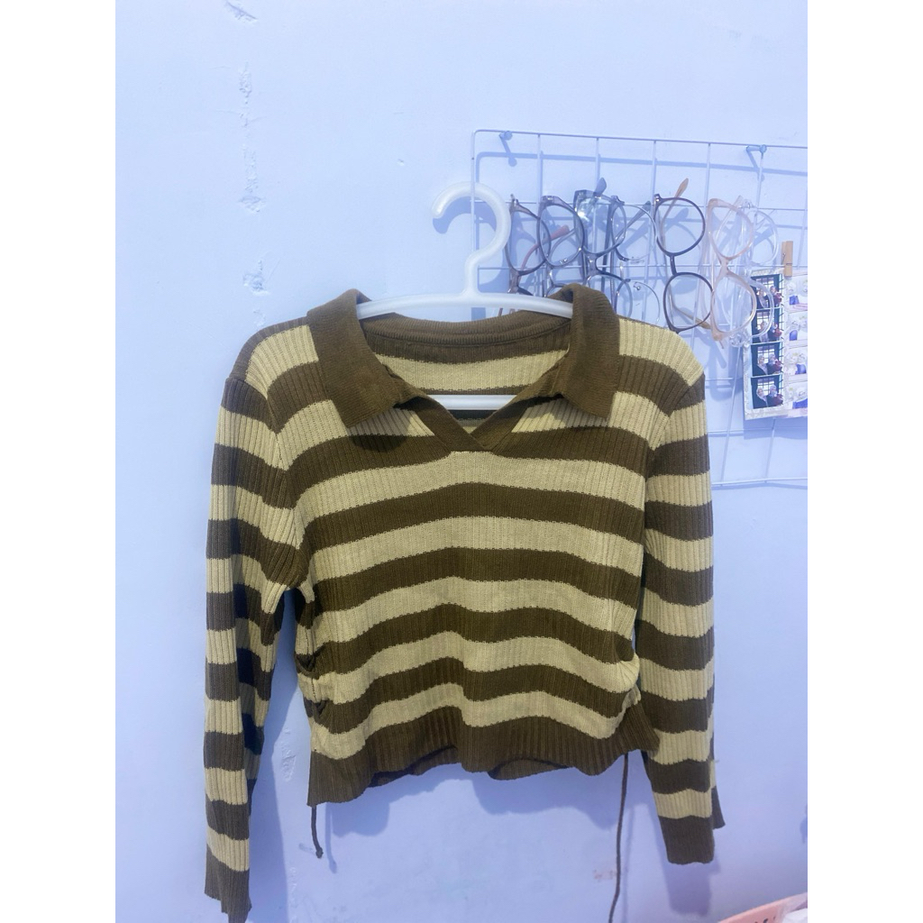 sweater rajut zebra - preloved