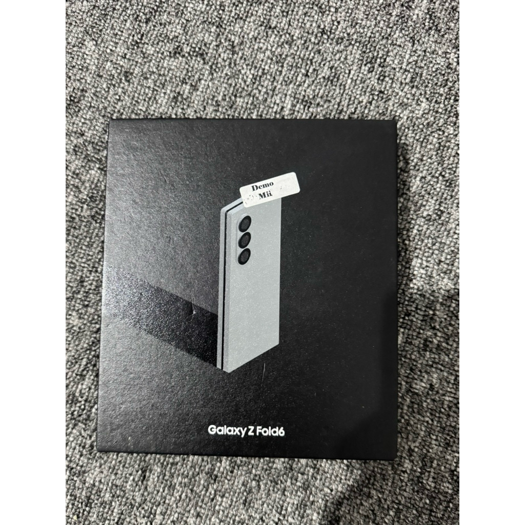 Samsung Z Fold 6  Ex Display Like New