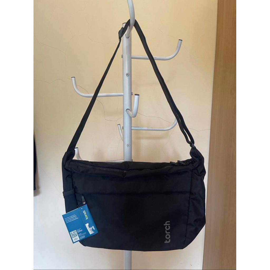 sling bag torch