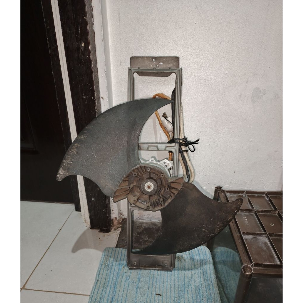 exhaust fan / blower bekas kipas outdoor ac