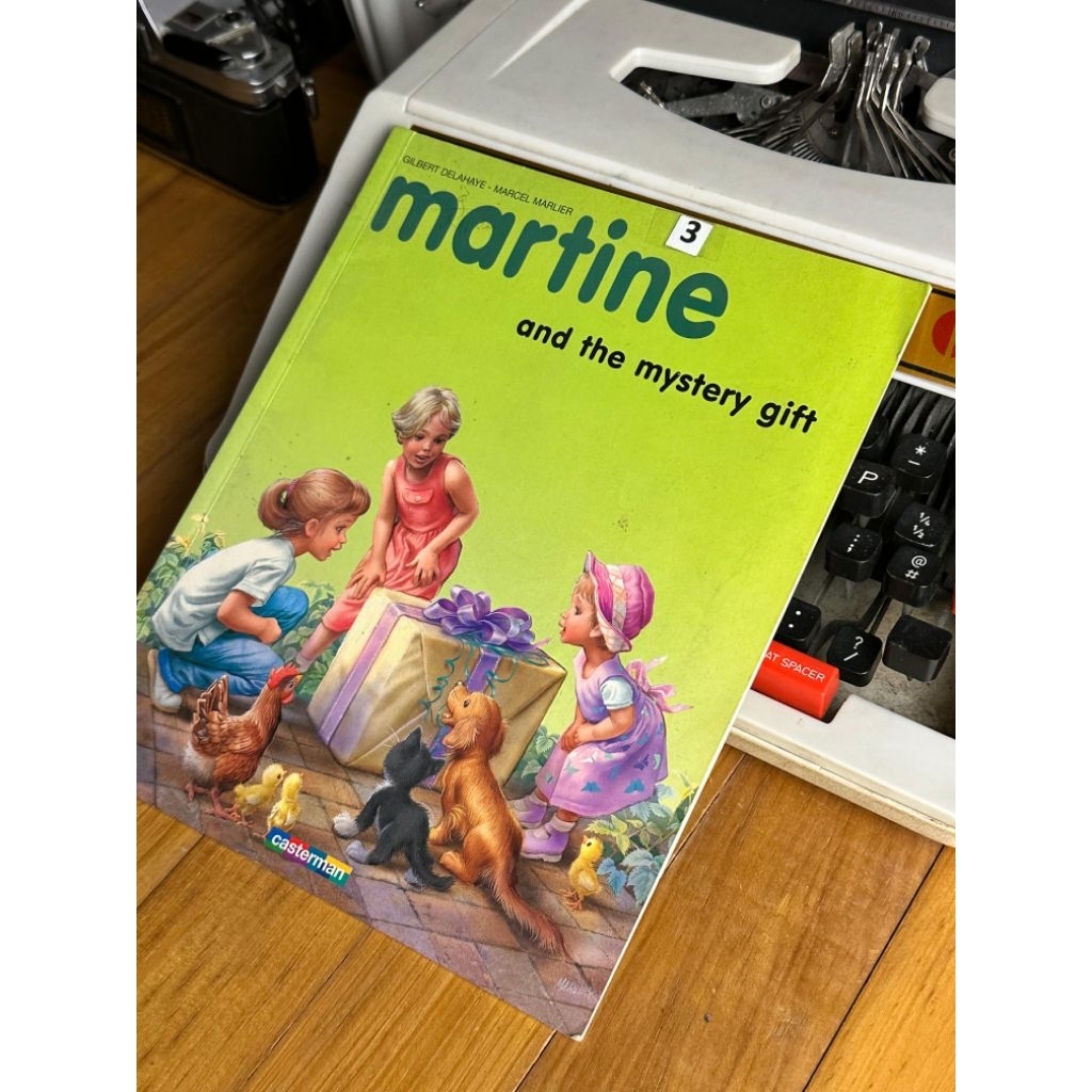Buku Martine And The Mystery Gift - Gilbert Delahaye
