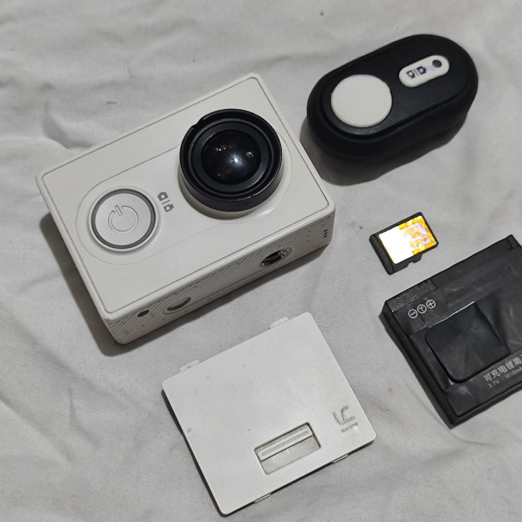 yi cam action camera normal baca deskripsi