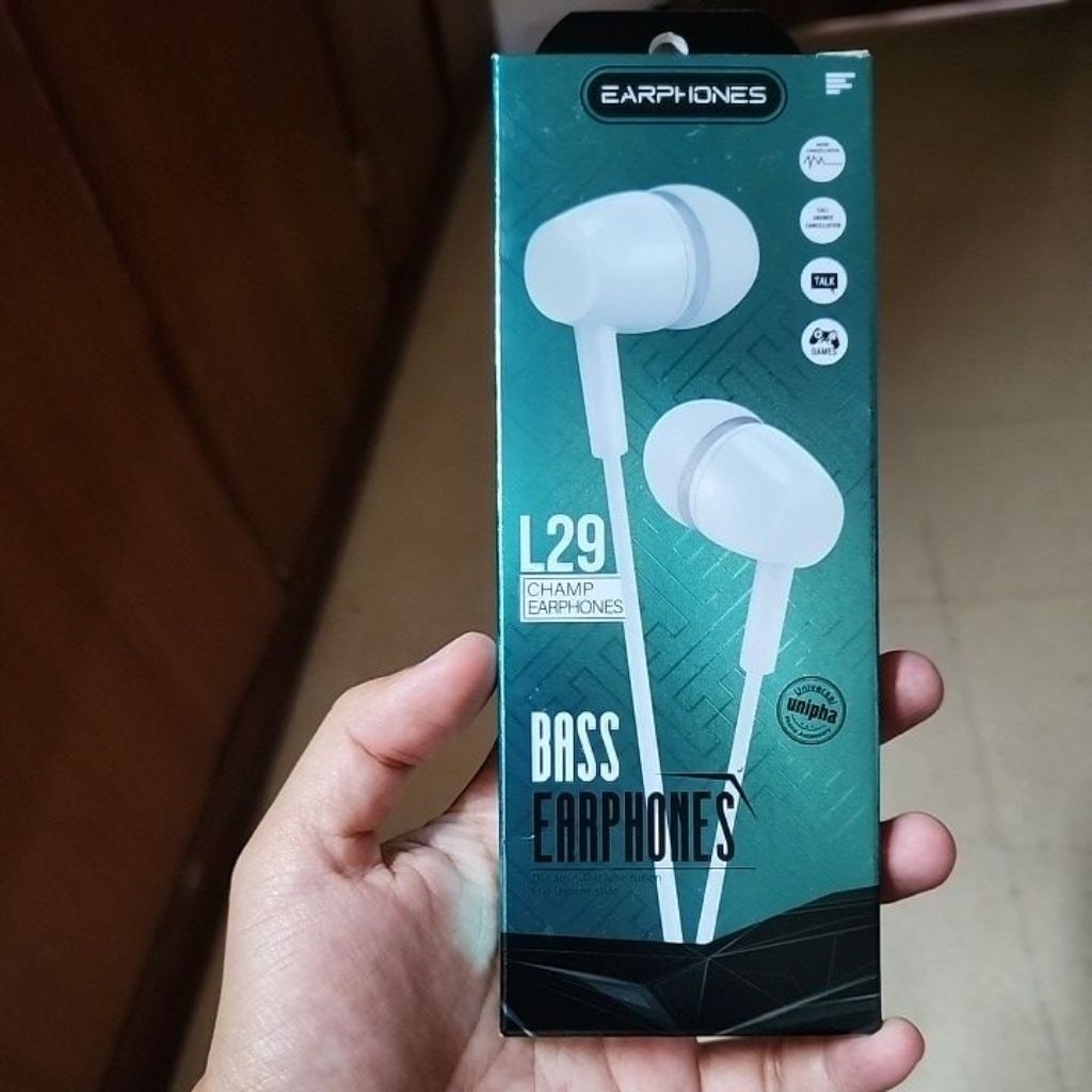 earphones / headset