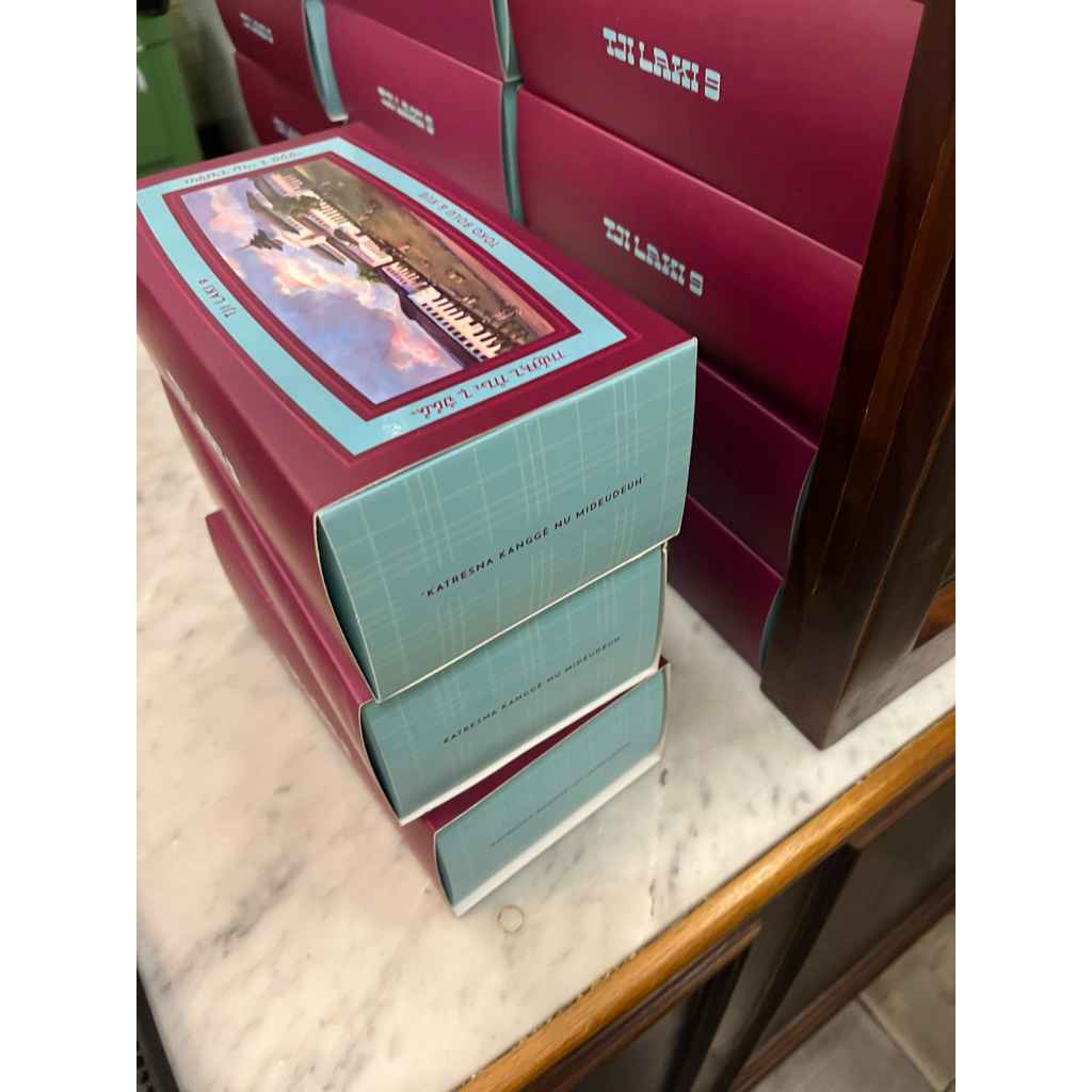 tjilaki bolu pisang khas bandung