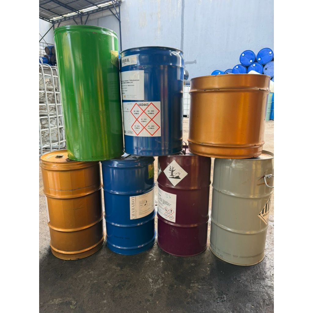 kaleng / tong besi bekas kapasitas 30 liter