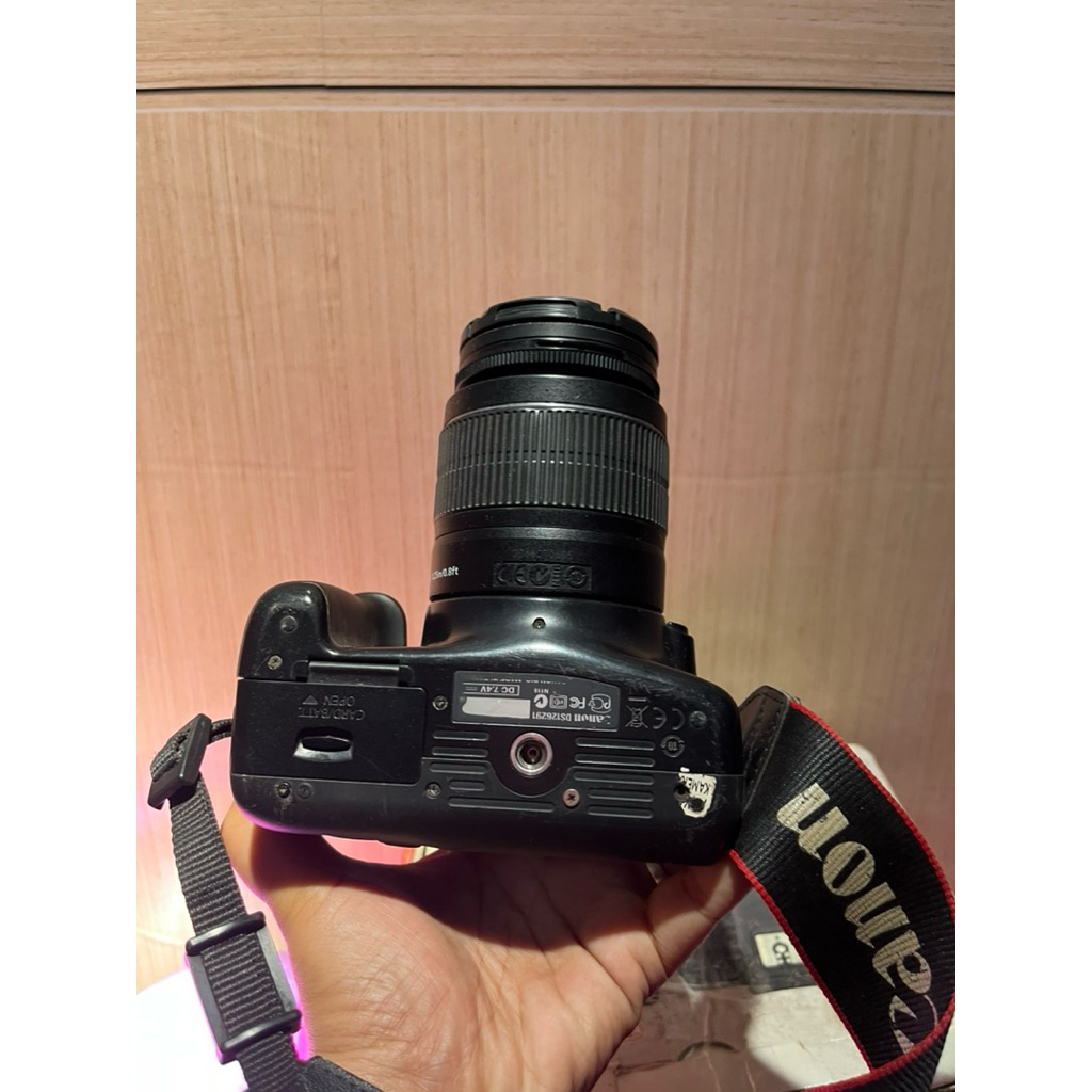 canon 1100d kit layar vignet