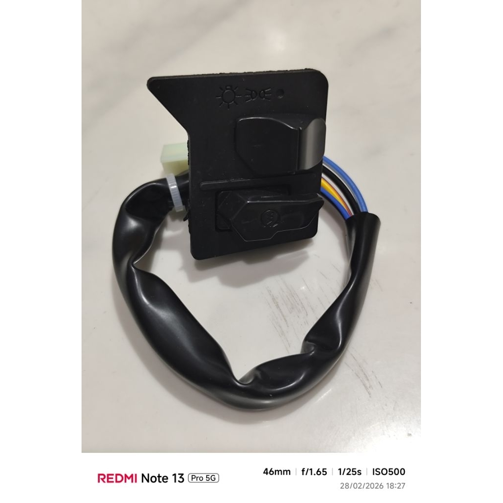 Saklar kanan ORI Vega ZR / Vega ZR new