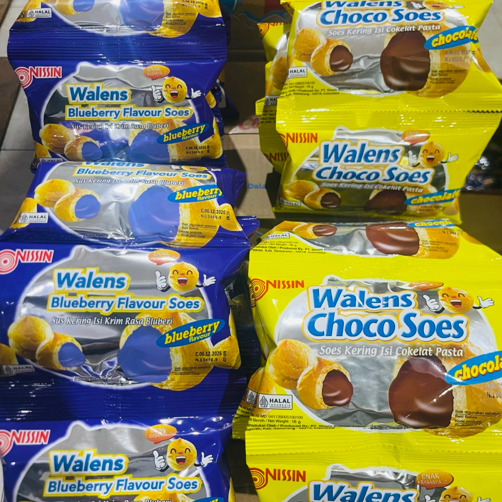 Nissin Walens Choco & Blueberry Flavour Soes Renceng
