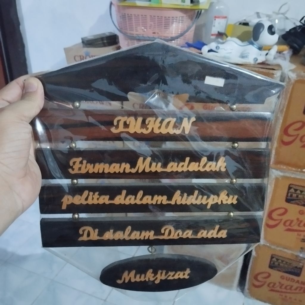 Pajangan Kayu hitam kata-kata rohani Kristen