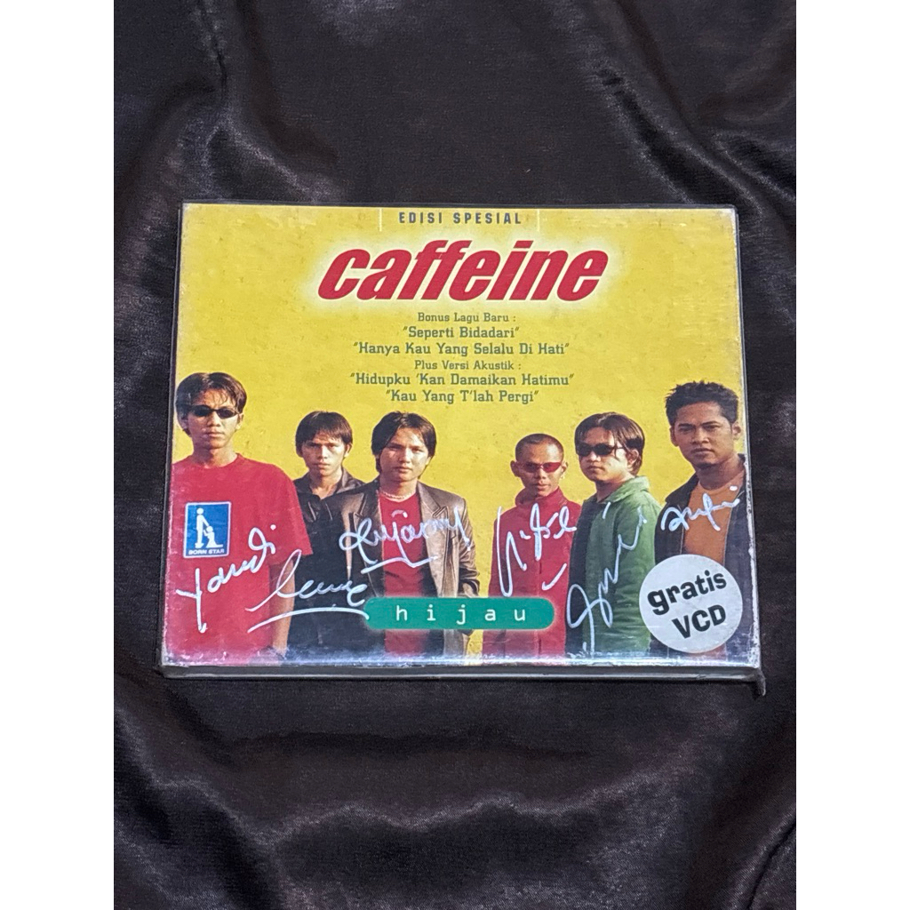 CD ALBUM CAFFEINE HIJAU EDISI SPECIAL ORIGINAL (SUPER RARE with ORIGINAL SIGN)