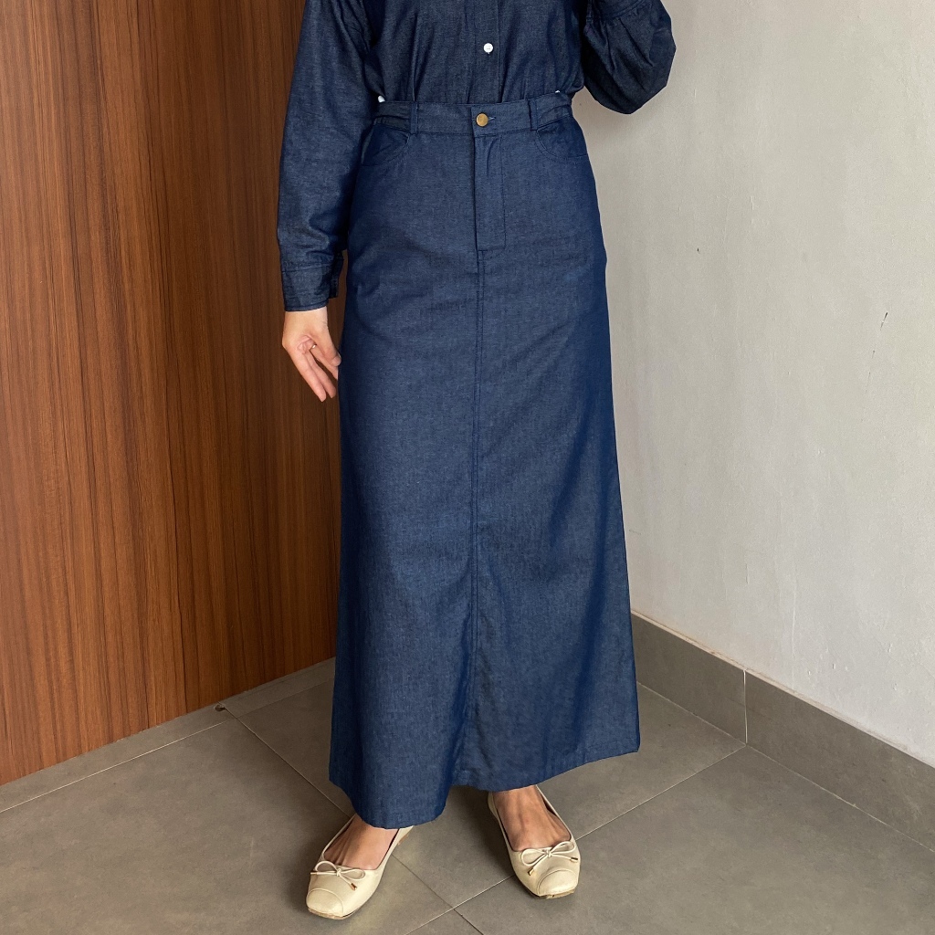 FINCLO - H.Lo Denim Skirt | Rok Span Denim Panjang