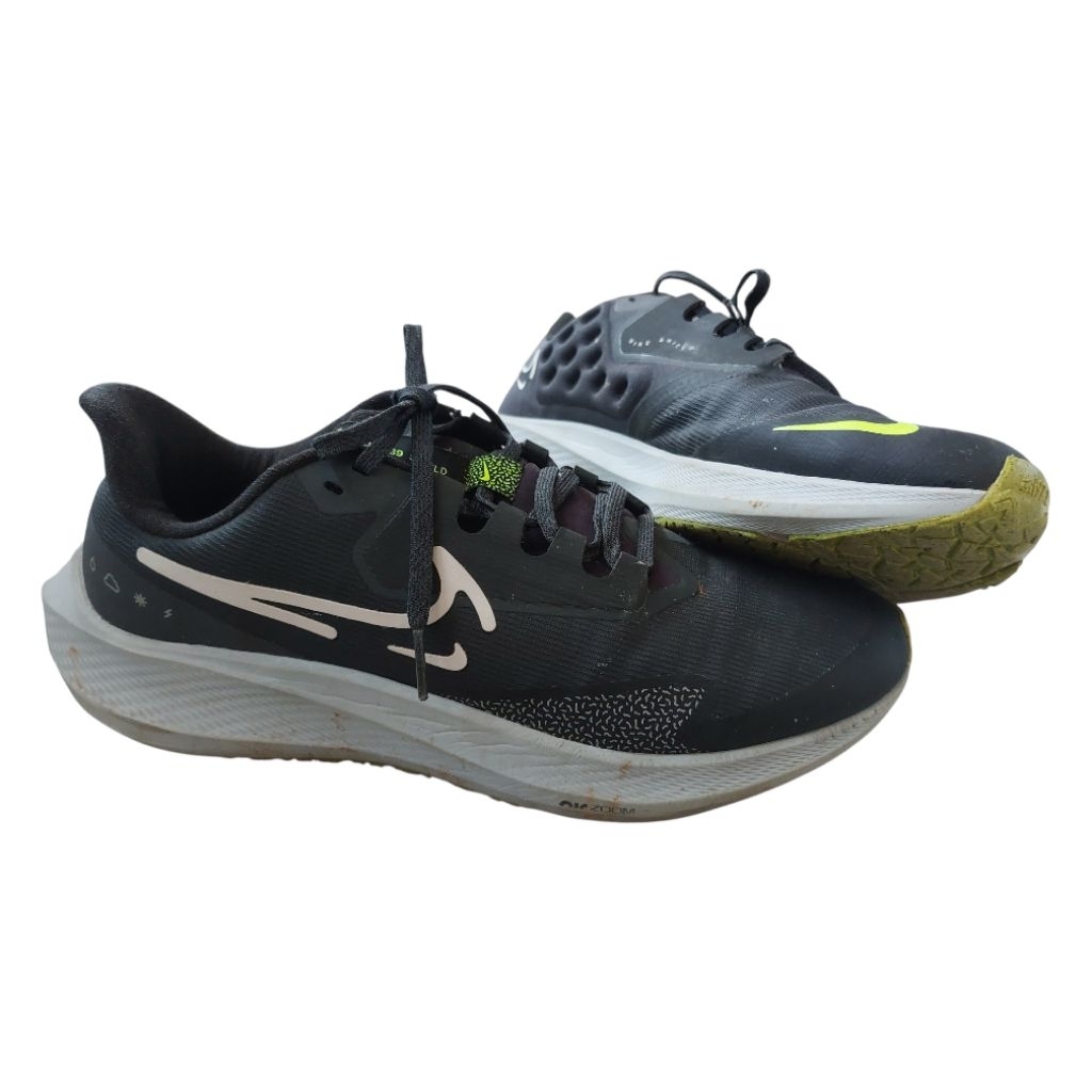 Sepatu Trail running second ori