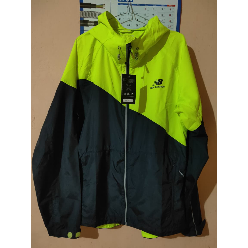 jaket outdoor new balance second