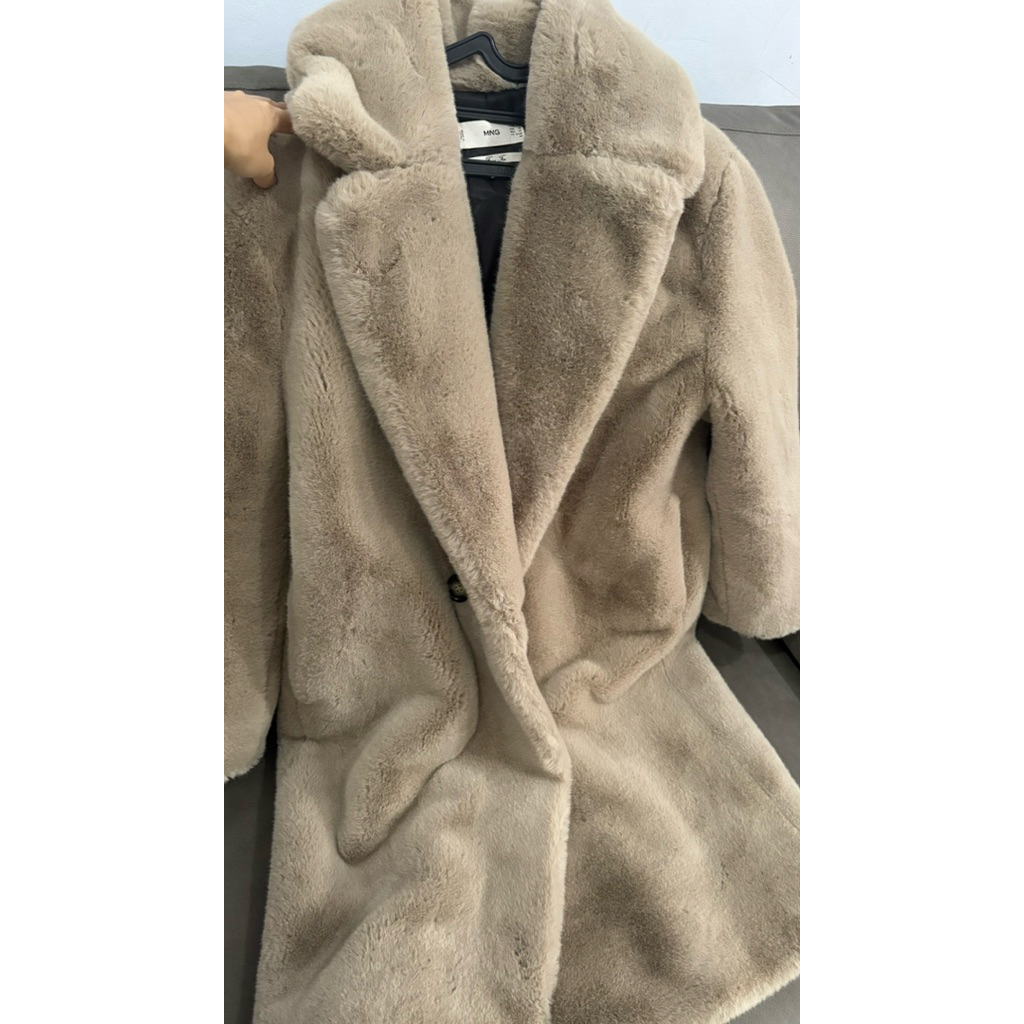 Mango Faux Fur Coat Preloved