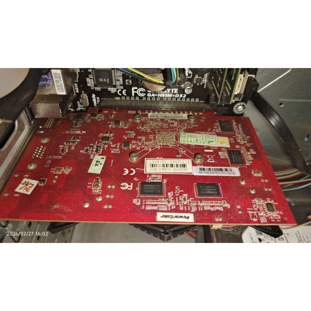 VGA amd radeon Hd 5570 1GB ddr3