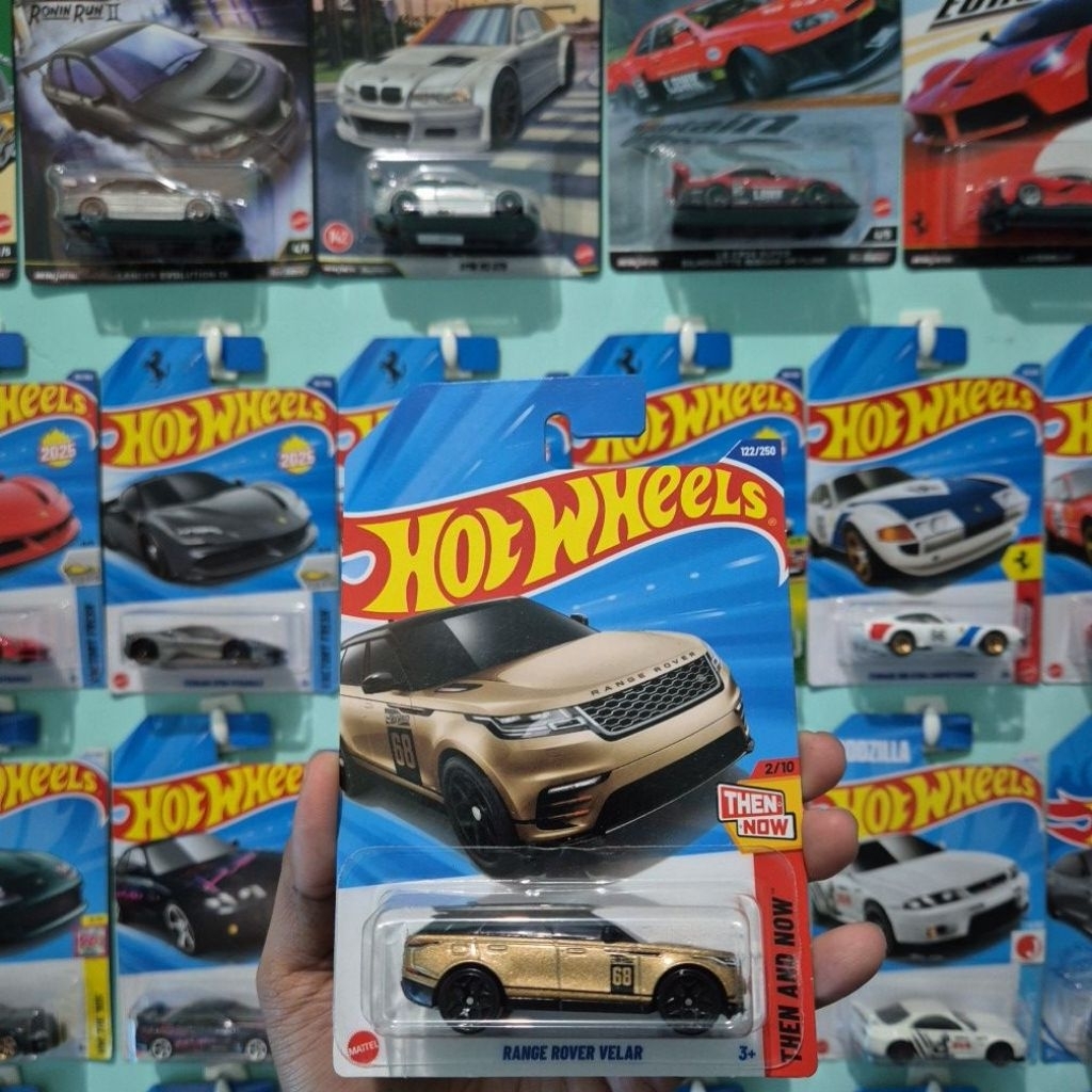 HOT WHEELS RANGE ROVER VELAR