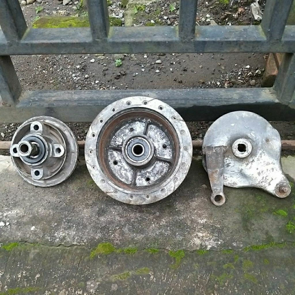 Tromol belakang honda supercub c700 / c800 original copotan