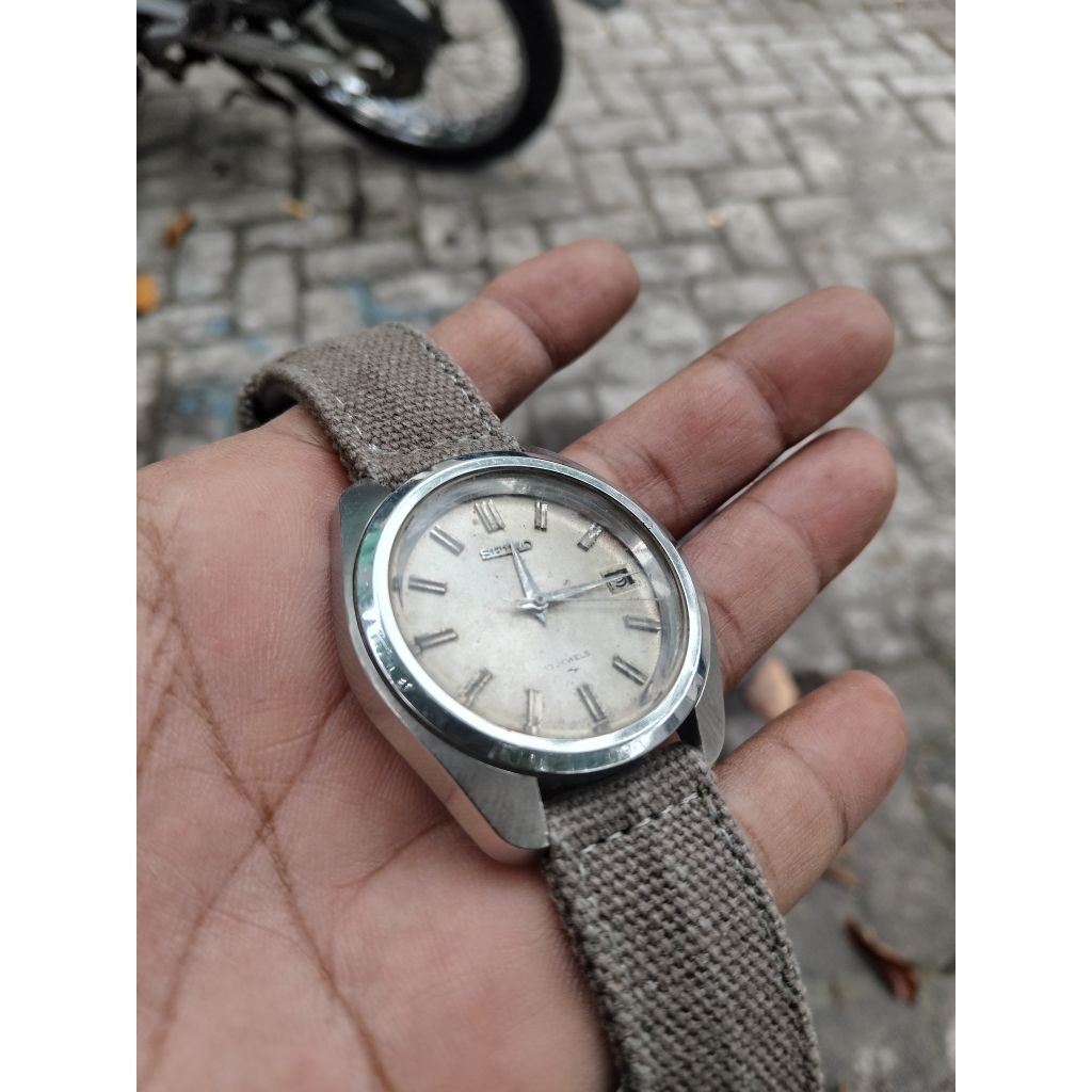 jam seiko 7005-7030