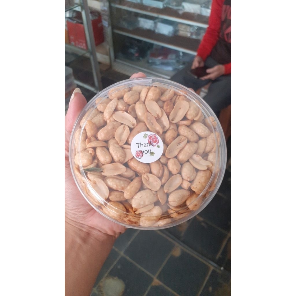 Kacang Kupas /Kacang kering/Kacang Goreng Kupas 246gram