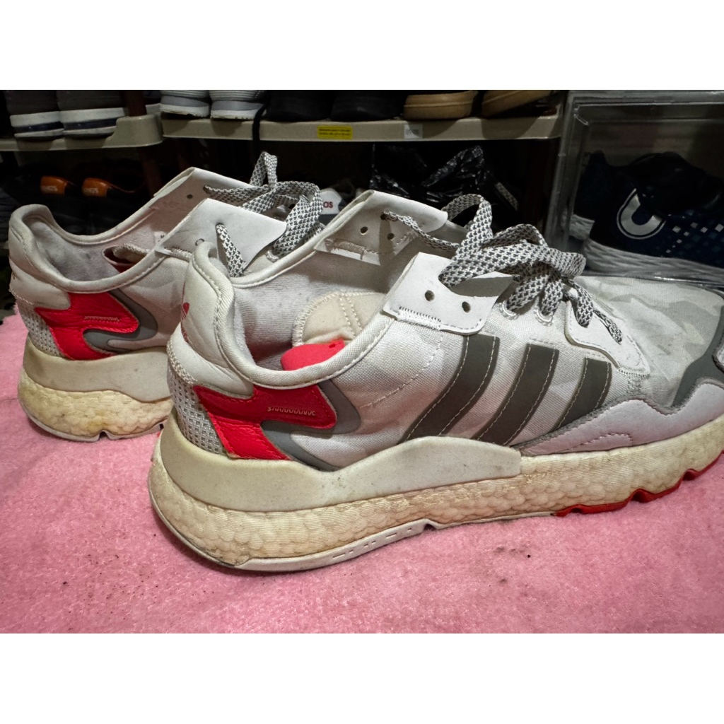 Sepatu Adidas Size 45 FV1310