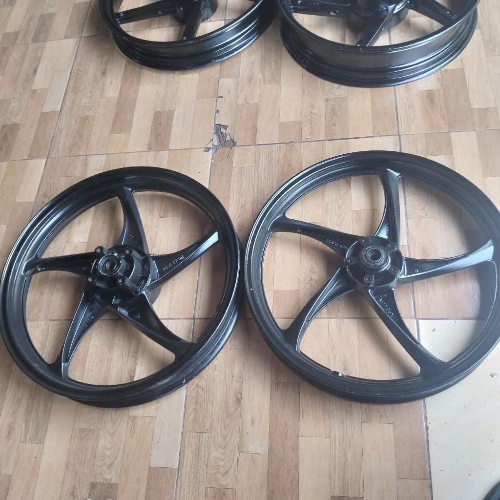 velg minerva depan belakang pelek minerva depan belakang